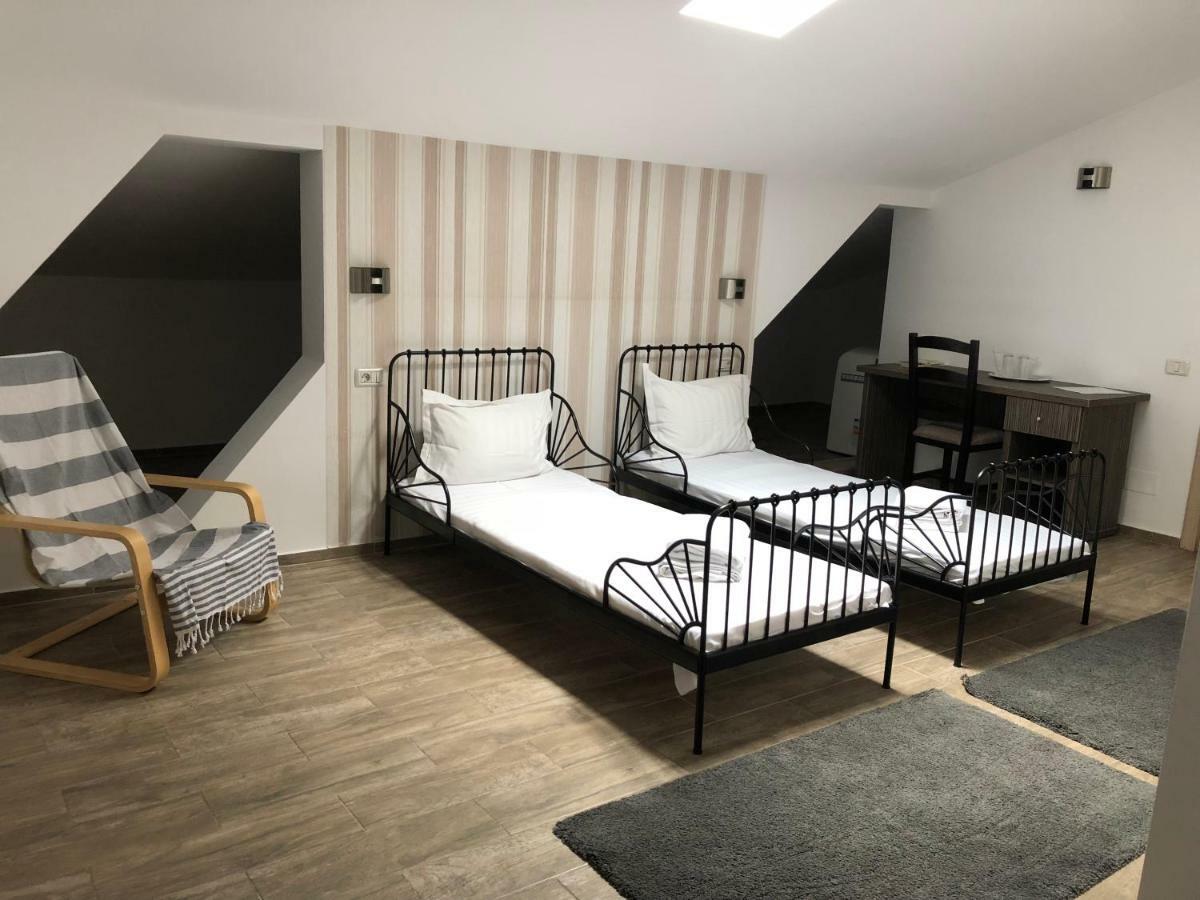 Hotel Nova Residence Бухарест Экстерьер фото