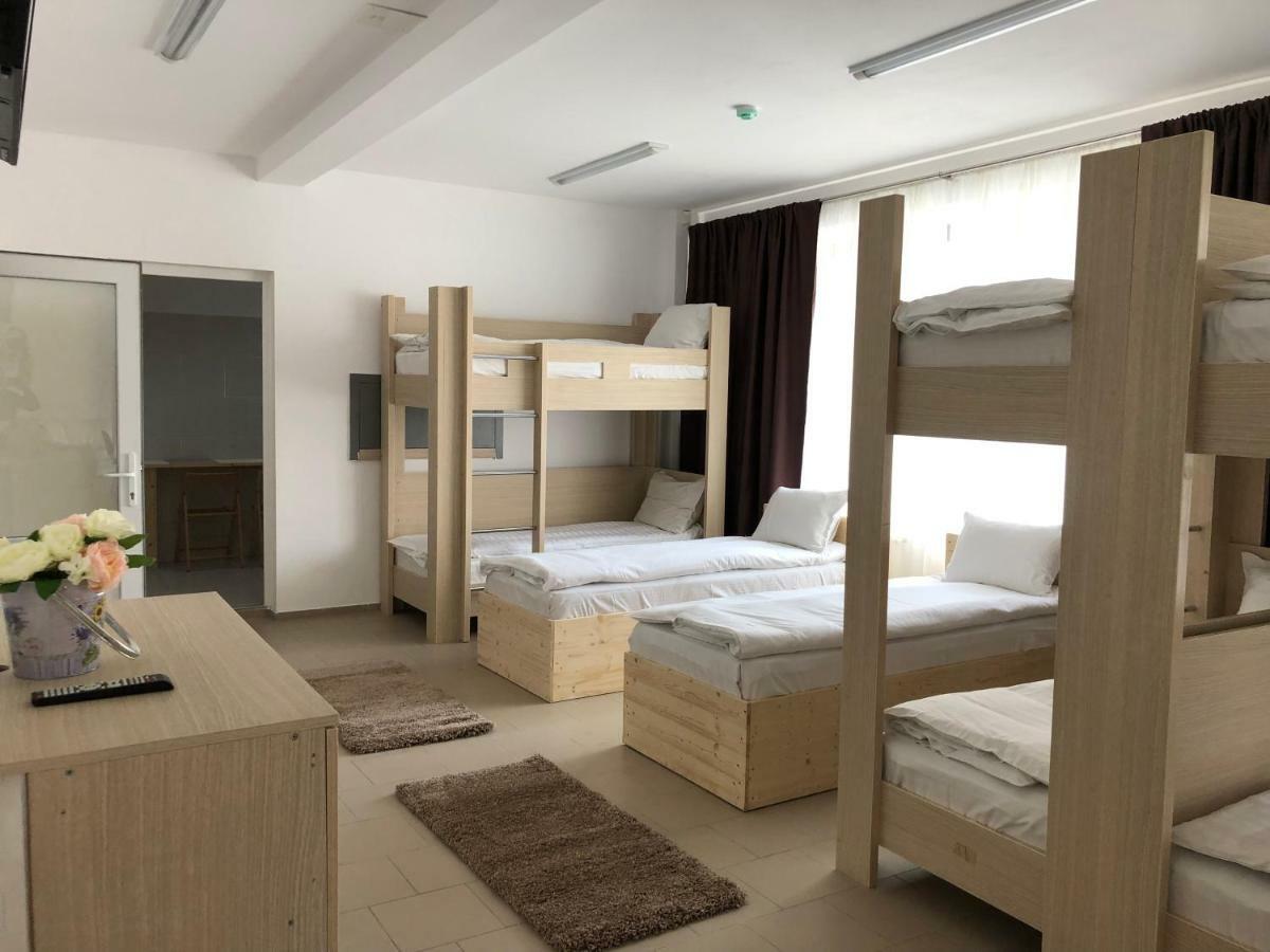 Hotel Nova Residence Бухарест Экстерьер фото