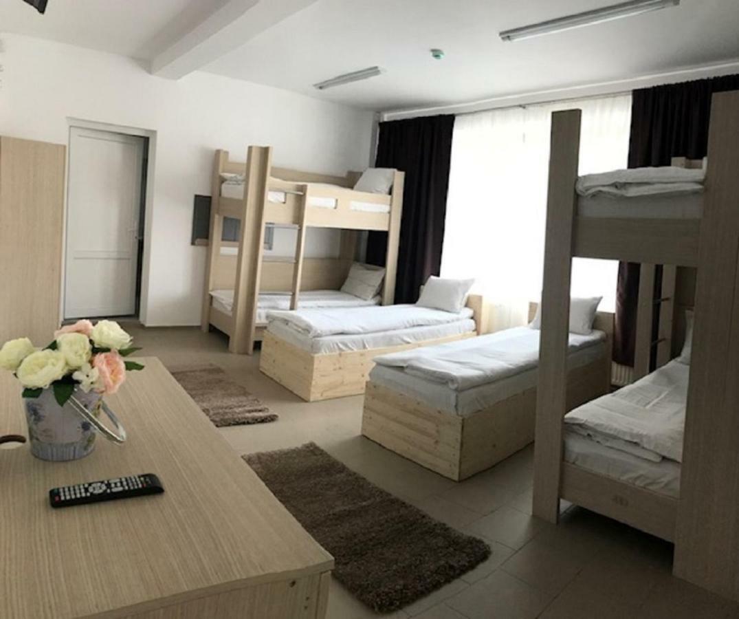 Hotel Nova Residence Бухарест Экстерьер фото