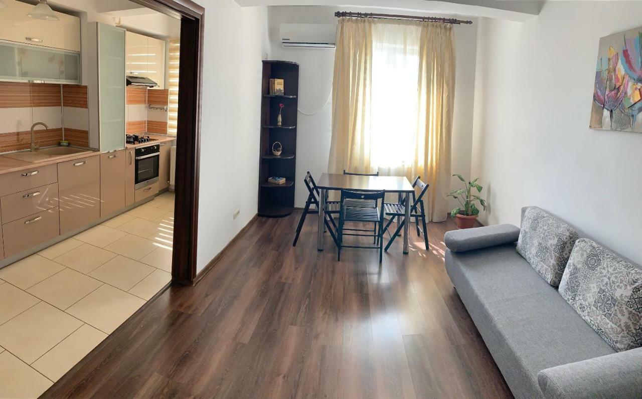 Hotel Nova Residence Бухарест Экстерьер фото