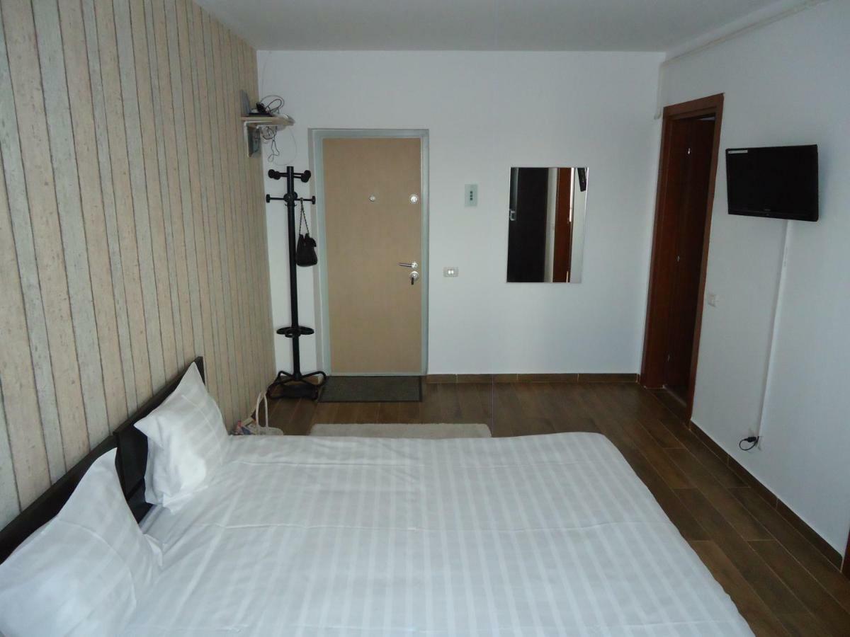 Hotel Nova Residence Бухарест Экстерьер фото